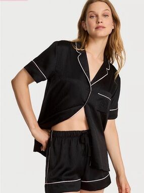 Victoria’s Secret Signature Satin Short Pajama Set - NWT